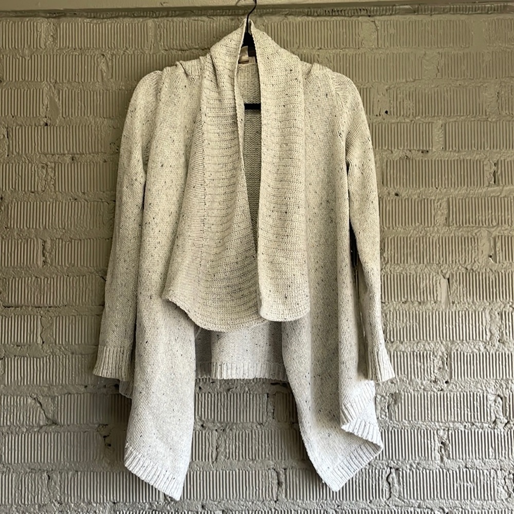 Oatmeal open loft cardigan with fun neckline